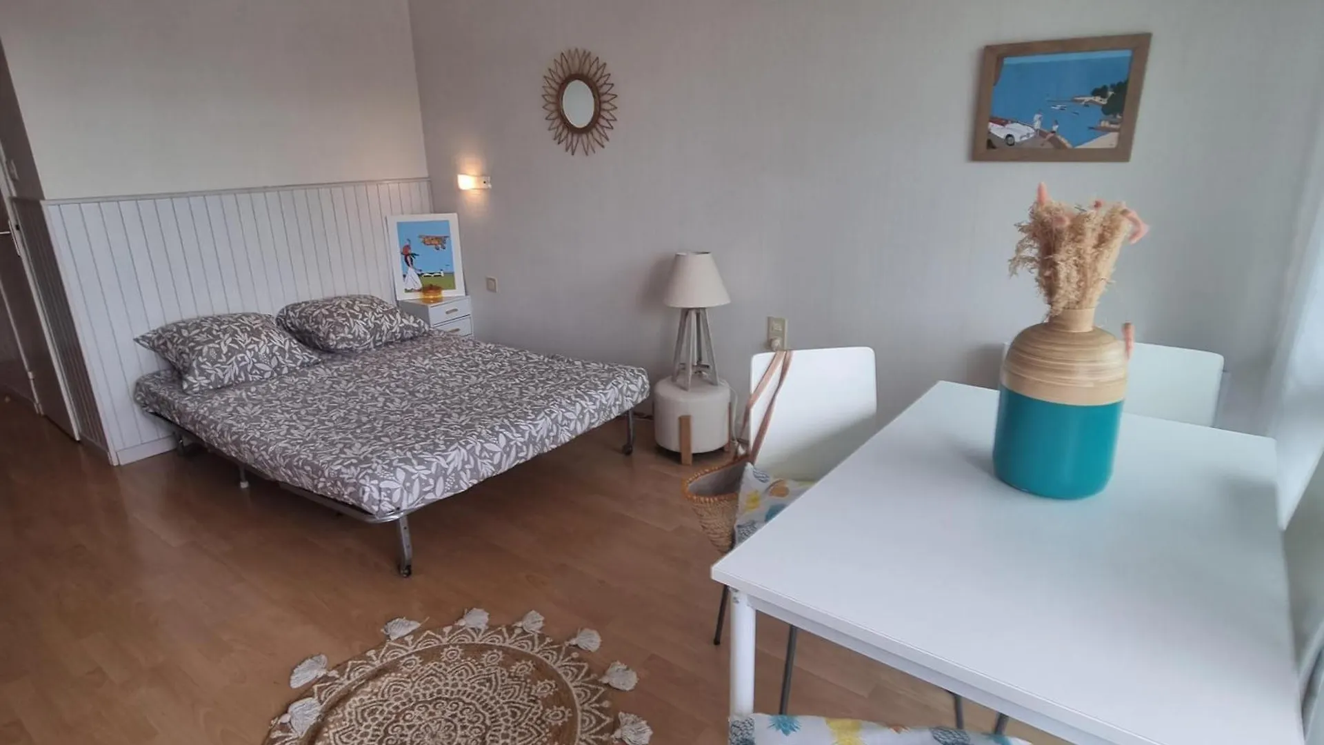 Cosy Studio Benodet Vue Mer Acces Direct Plage Thalasso Casino